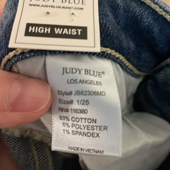 Judy Blue size 1/25 relaxed fit high waist medium wash distressed jeans - Picture 13 of 15